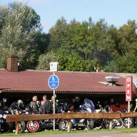 Zuendstoff-city Western-motel Hotel 3*