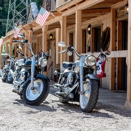 Zuendstoff-city Western-motel