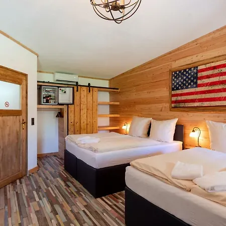 Hotell Zuendstoff-city Western-motel